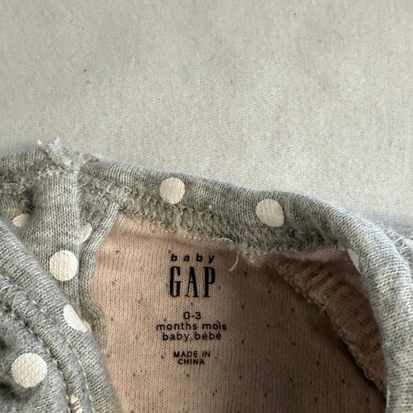 GAP - Grey and White Lined Polka Dot Footie Romper - Picture 2 of 5